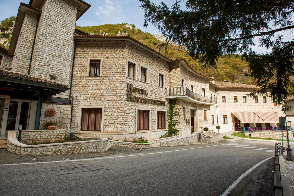Hotel Roccaporena & La Margherita Cascia Eksteriør bilde
